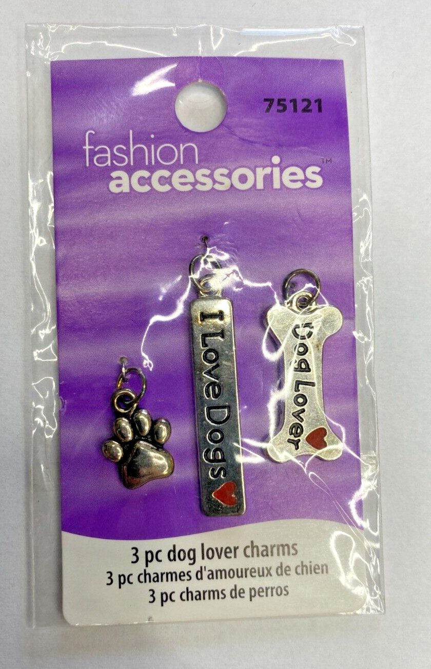 AMANTE DEI CANI, AMO I CANI, CHARMS 3 PEZZI DI ACCESSORI MODA 75121 B18
