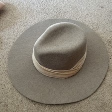 Women’s Fedora Felt Hat Made By San Diego Hat Co.  One Size