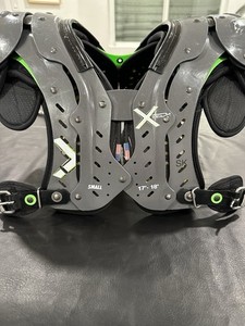 XTECH SK Small Football Shoulder Pads Gray Black Green + Backplate (17”-18”)