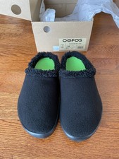 New in box, OOFOS Men's Size 10 OOcoozie Mule Slip On Recovery Shoes Black