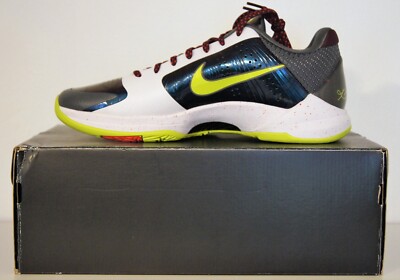 Nike Zoom Kobe 5 Protro Chaos 2019: mismatched size -see