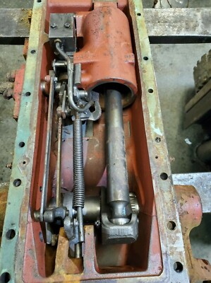 406003R2 IH 3 POINT HITCH ROCKSHAFT HOUSING ASSY.IH TRACTOR 464 574 674 ...