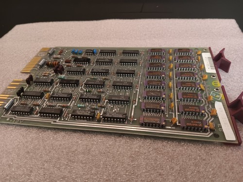 Digital DEC M7944 MSV11-B, 4K 16-bit MOS RAM Memory Board 5011575D (B3) - Picture 3 of 5