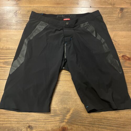 Pantalones cortos de ciclismo para hombre Troy Lee Designs Ace talla 36 negros elásticos ligeros - Imagen 1 de 5