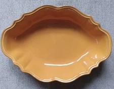 Stoneware by Grestel Yellow Scalloped Oval Baking Dish  12" X 8.5" Portugal 