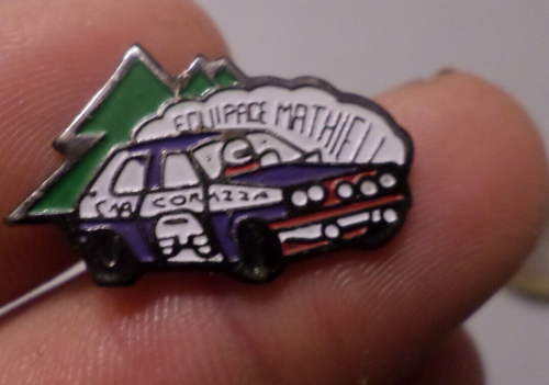 Pin's Rallye – Voiture Samba Talbot, équipage Barbe-Pietrobelli (années 80)