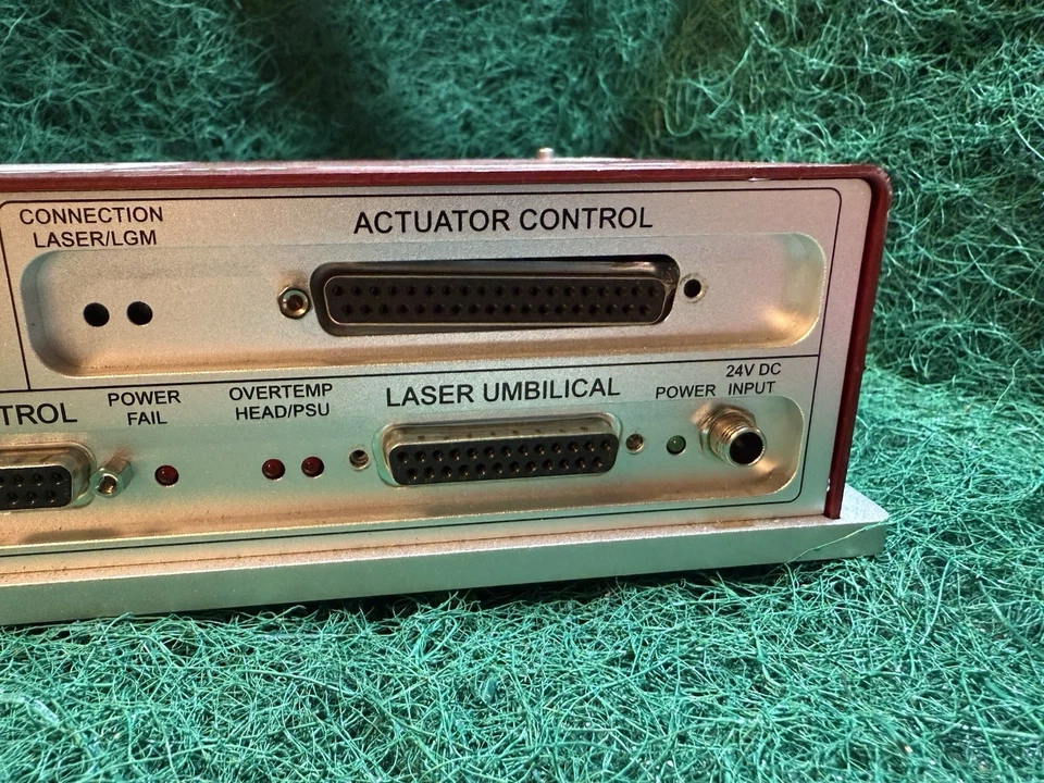 CONTROLADOR LÁSER LASER QUANTUM VAREO 660nm NOVANTA PHOTONICS Foto 4 de 4
