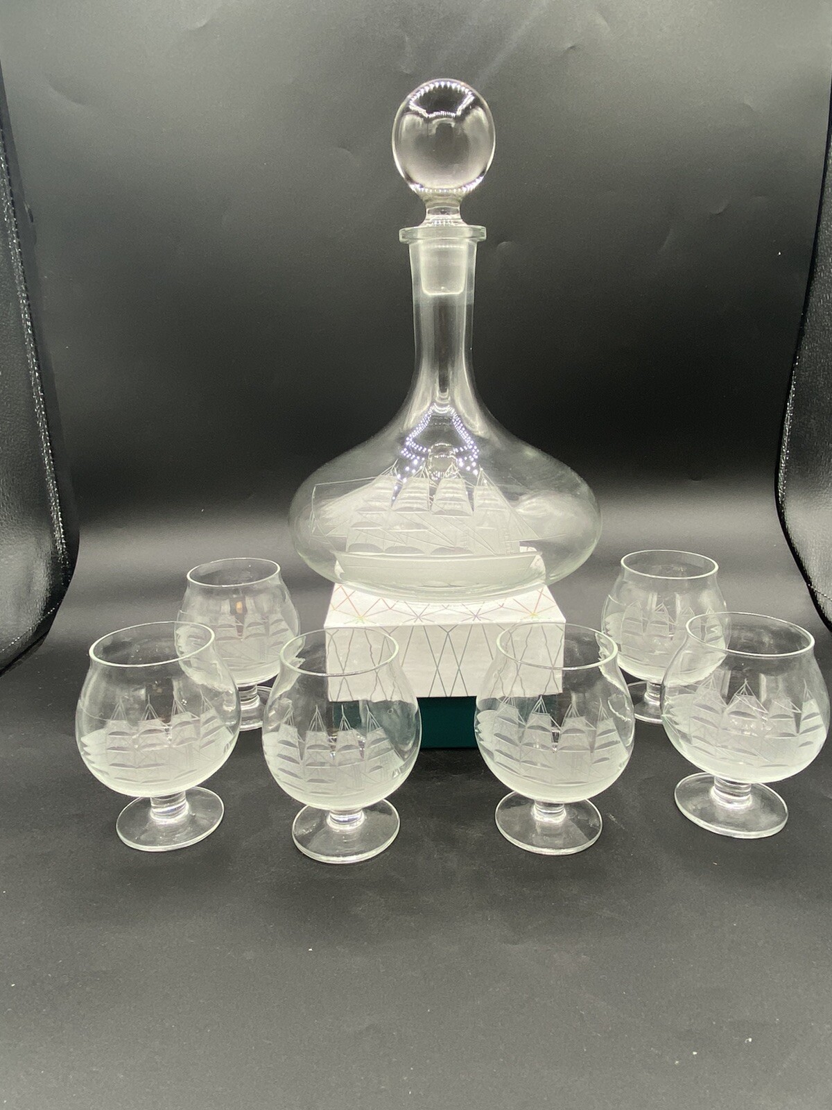 VINTAGE TOSCANY GLASS SHIP'S DECANTER ETCHED SHIP MADE IN ROMANIA