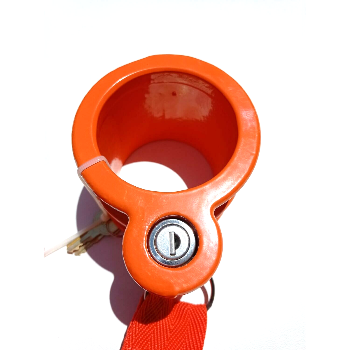 MP Mass Parts King Pin Lock – Heavy-Duty Collar Lock With Flag For Trailers & RVs - View #3