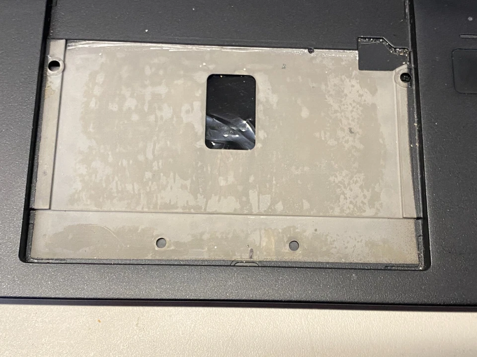 Lenovo T470S, I5-7300u 2.60ghz FOR PARTS (OFFERS WELCOME) - Image 4 of 4