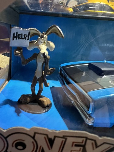 JADA 1970 PLYMOUTH ROAD RUNNER & WILE E COYOTE 1/24 LOONEY TUNES - Picture 7 of 11