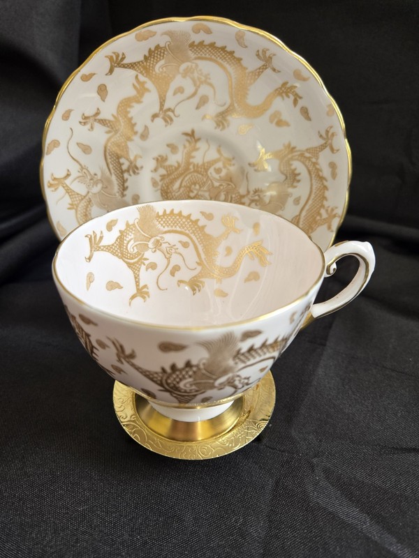Vintage Tuscan Bone China Tea Cup and Saucer Light Pink W/Gold Dragons England 