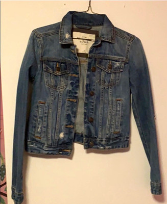 Abercrombie & Fitch Women s Juniors XS Blue Button Front Jacket Collared