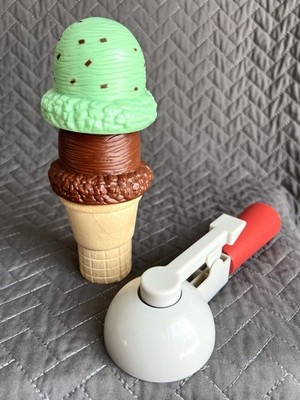 Melissa And Doug Magnetic Ice Cream Scooper + Wood Cone & 2 Scoops Play Set Toy