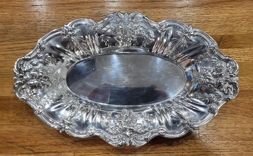 Francis I by Reed & Barton Sterling Silver Bread Tray X568, 1957, No Mono