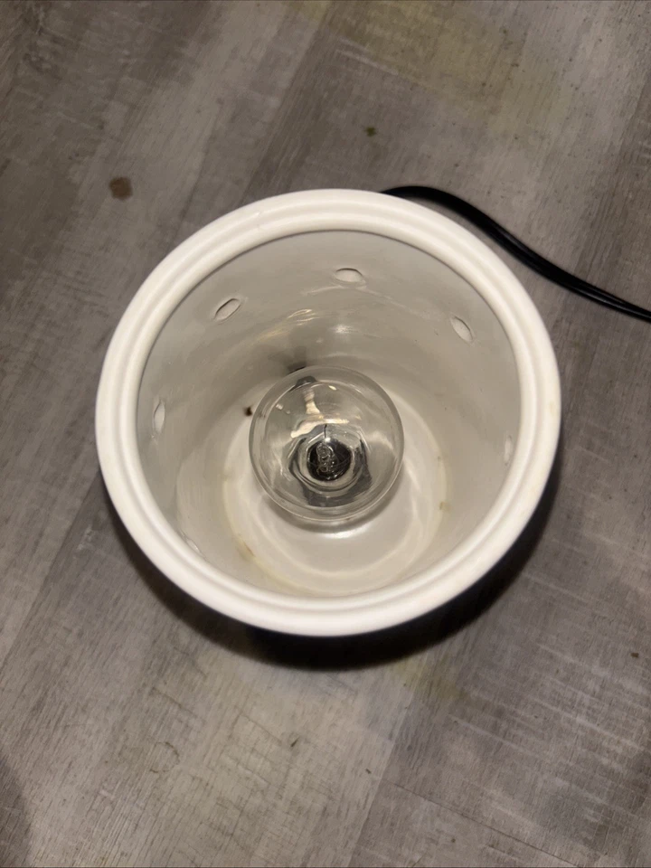 US Army Themed Scentsy Pot Wax Warmer Candle Holder Military Soldier Man Cave - Image 4 of 4