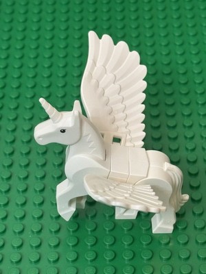 New Hand-Modified White Fixed Horn Unicorn With LEGO Wings (Scratch On The Head)
