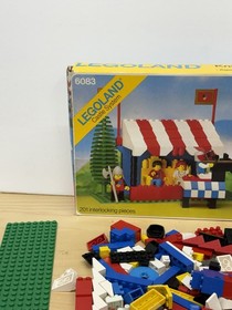 LEGO Castle 383/6083 Knight&rsquo;s Joust InComplete With Box And Manual