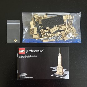 LEGO Architecture Empire State Building 21002 (Cleaned, disassembled, bagged)