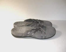 Vionic Mules Slides Gray Suede Leather Criss Cross Women’s 9 Claire Comfort