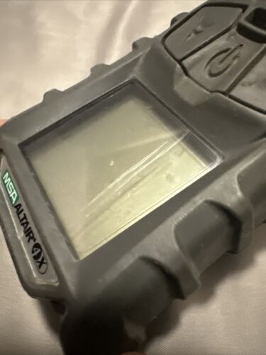MSA Altair 4X Multi Gas Meter Monitor Detector, Charger and Belt Clip - Picture 13 of 13