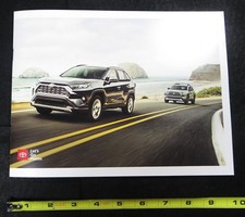 2019  TOYOTA  Full Line Brochure  Includes Hydrogen MIRAI  FREE SHIPPING Box 3