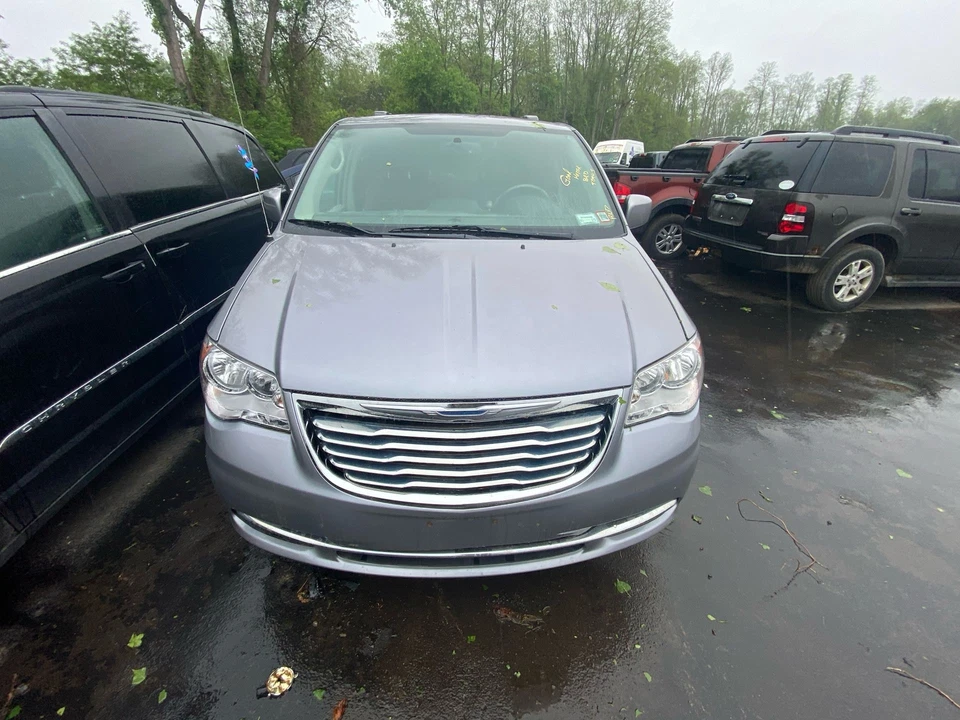 Used Engine Complete Assembly fits: 2016 Chrysler Town & country 3.6L 6 cylinder Foto 2 de 4