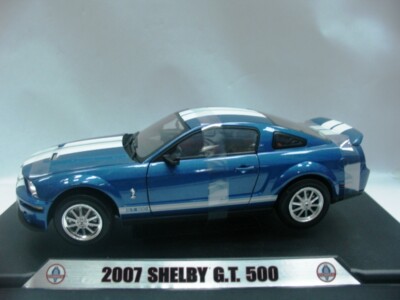 Shelby Ford Mustang SVT Cobra GT500 2007 Blue/ White 1:18 Shelby