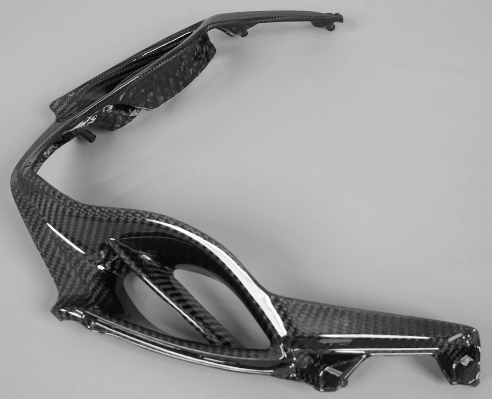 2009-2016 Suzuki GSX-R1000 Front Fairing - 100% Carbon Fiber - Imagem 3 de 3