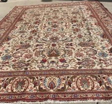  9 x 12 Oratinal Rug  AntiqueVintage 1950's