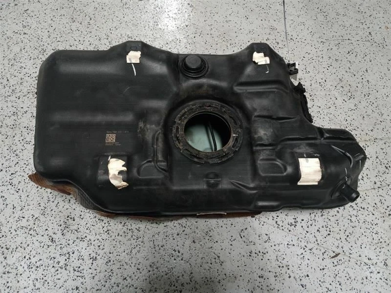 Chevrolet Sonic 2013-2018 tanque de combustible tamaño 9875 Foto 3 de 4