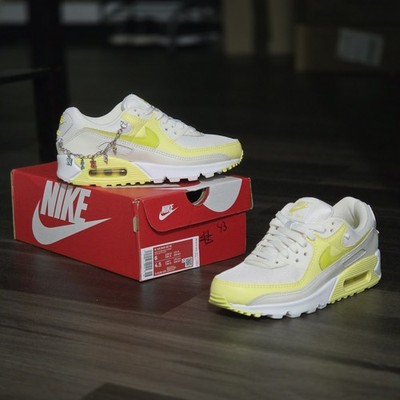 Womens Nike Air Max 90SE PRINCESS CHARMING Sail Voltage Yellow DJ5198 100/Size 6