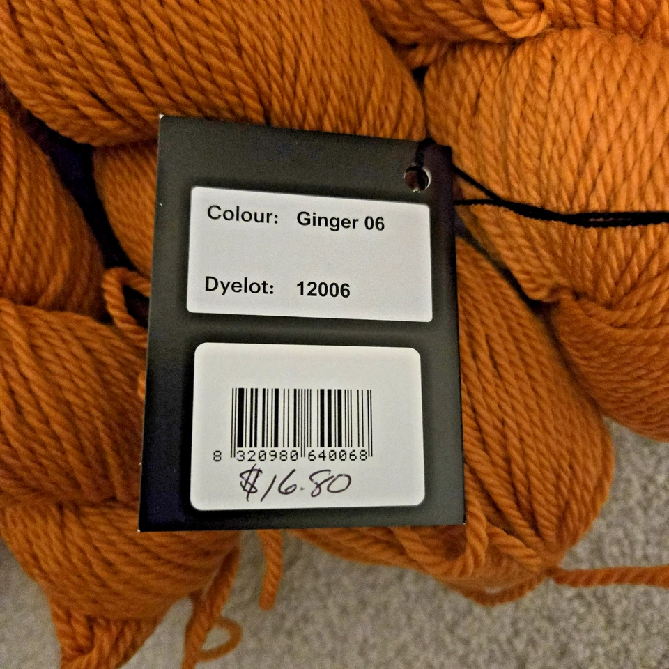 Lana Debbie Bliss Falkland Aran - Jengibre 06 (6 madejas) Foto 3 de 4