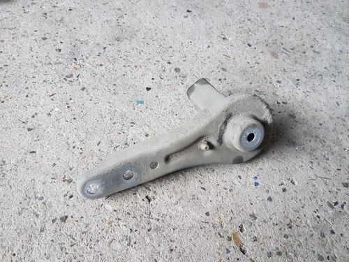 BMW 1er F21 2er F22 F23 3er F31 Schubstrebe Hinterachse links 6793651