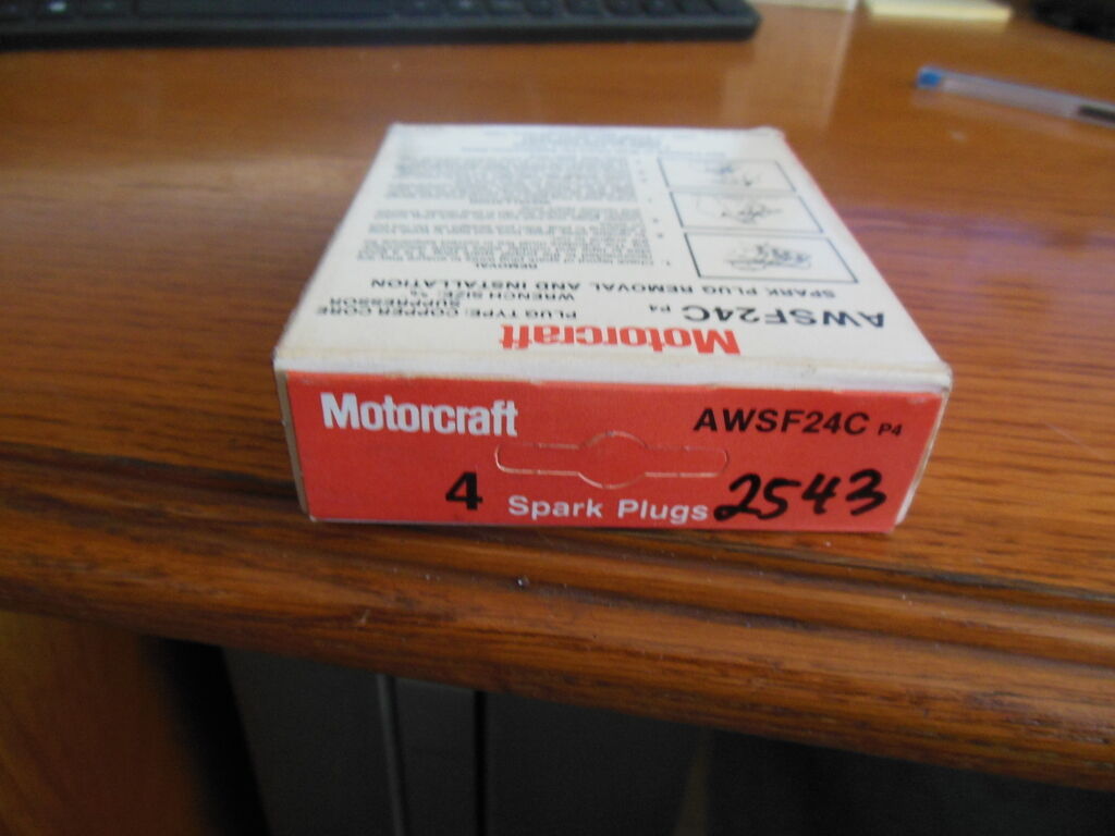 Box Of Four Motorcraft AWSF24C Spark Plugs For Some 80s EXP, Escort, LN7  Lynx