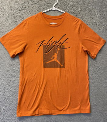 Air Jordan Men T-Shirt M Orange Logo Jump Man Flight Short