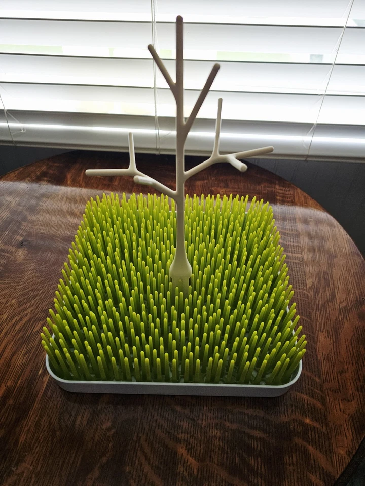 Green Grass Munchkin Estante de secado de biberones y estante para platos con husillo de árbol 3 piezas Foto 2 de 4