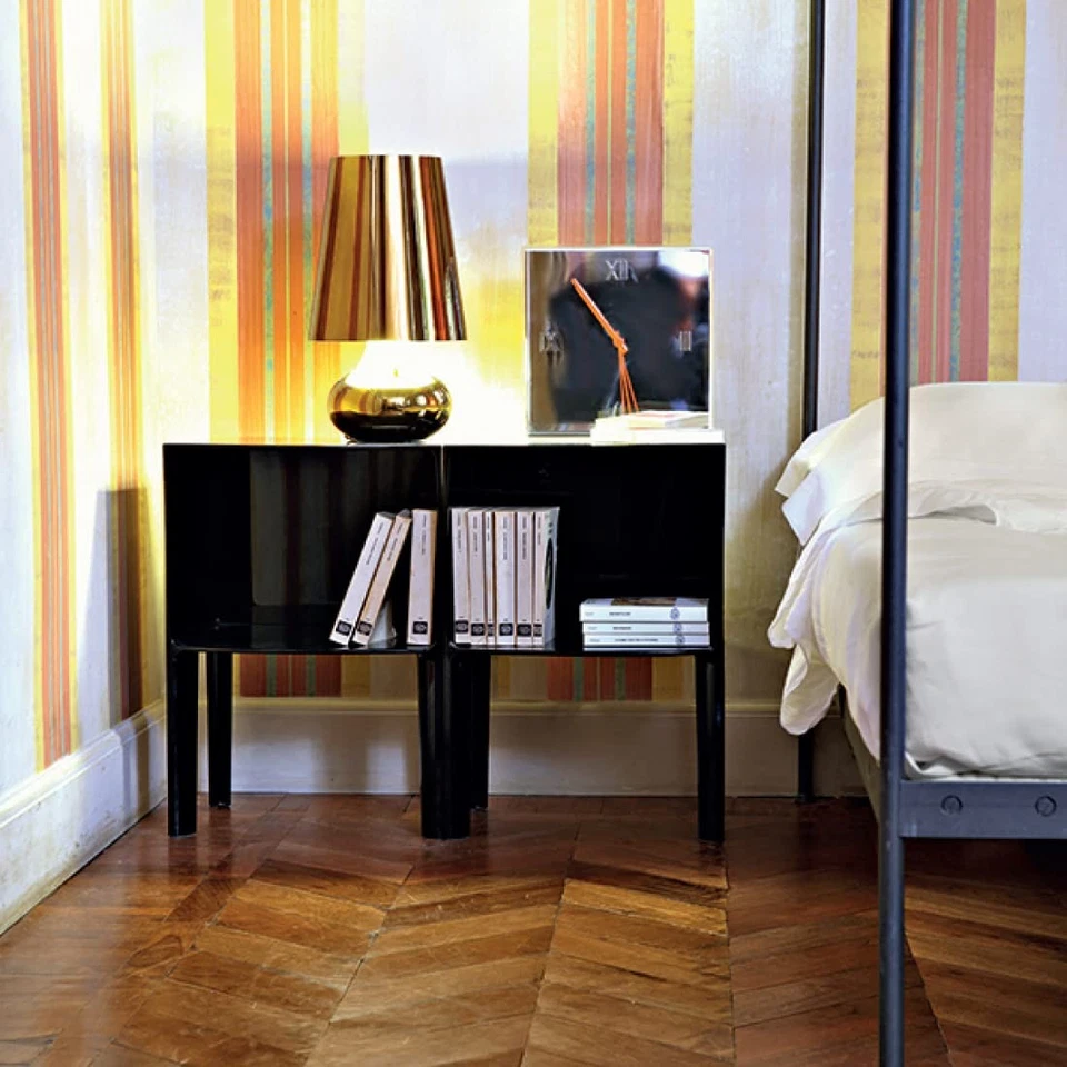 Kartell Small Ghost Buster Comodino Trasparente 40x34xH57 cm - Immagine 2 di 4