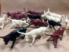 LOT 14 Vintage 1960s MARX Cattle Longhorns