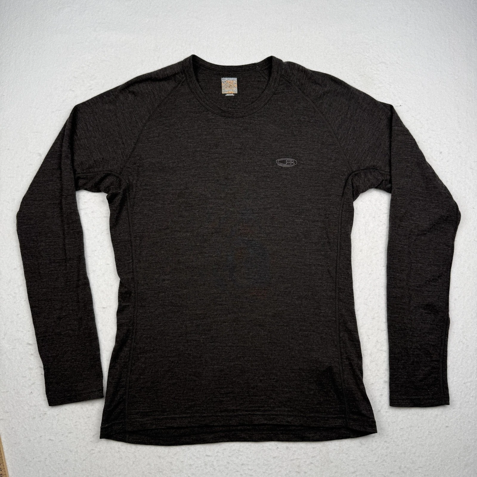Icebreaker Shirt Mens Medium Gray Long Sleeve Merino Wool Base Layer Performance
Opens in a new wind