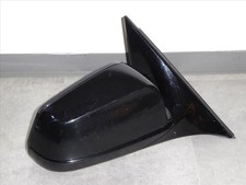 Retroviseur droit (ou coque) BMW 535