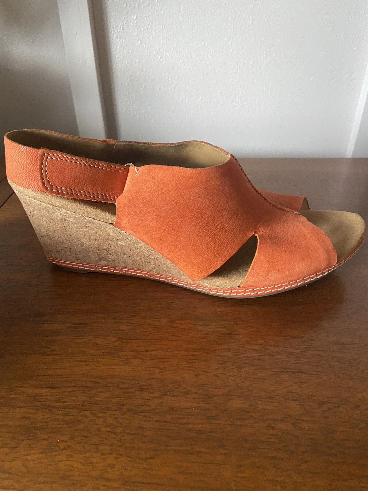 Nuovi sandali CLARKS Helio Float Grenadin Nubuck tacco 9 zeppa ✨splendidi✨