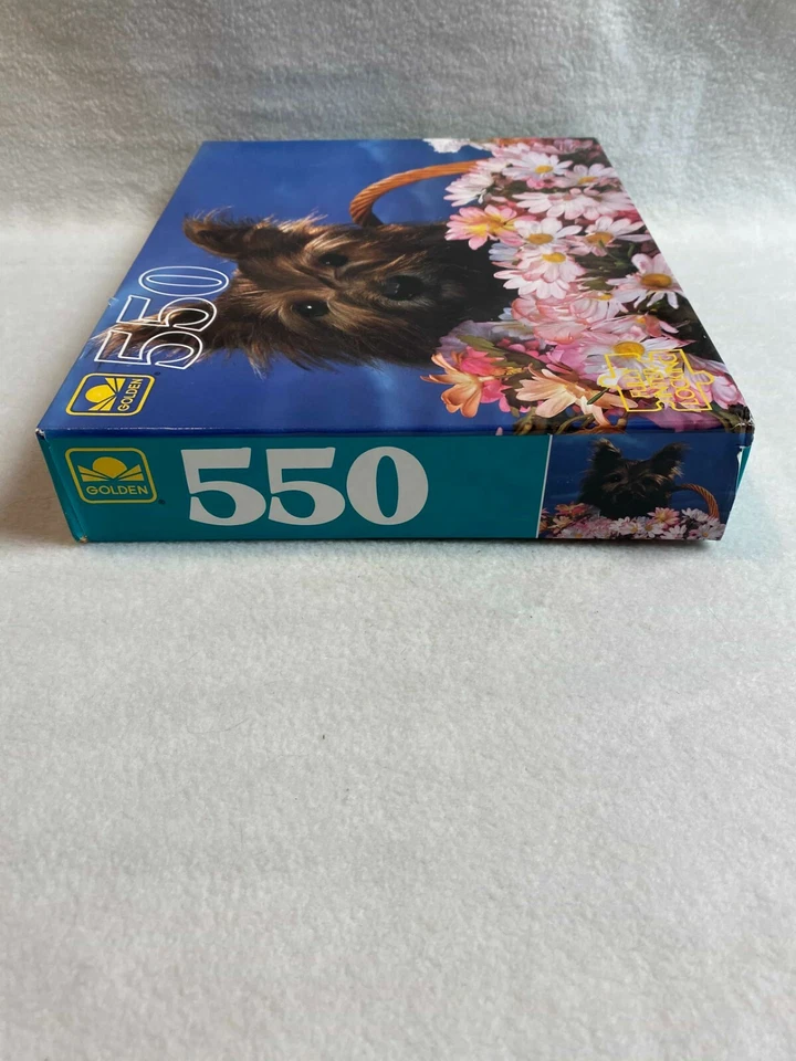 Rompecabezas dorado - 550 piezas - Yorkshire Terrier perro en cesta de flores Foto 4 de 4
