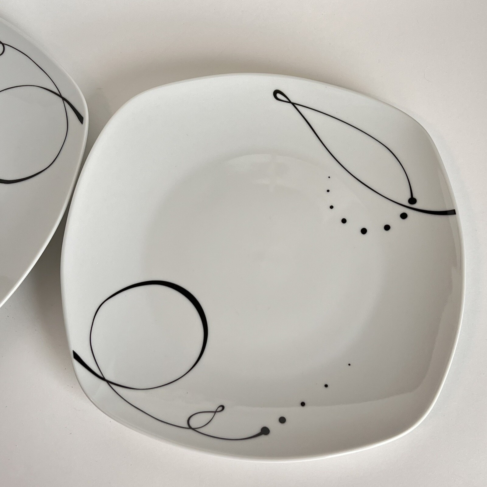 Set Is 2 Tabletops PESCARA SQUARE Dinner Plates 10" Porcelain White