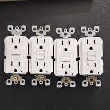 Leviton GFCI Duplex Outlets 15A 125V White Tamper Resistant Set of 4