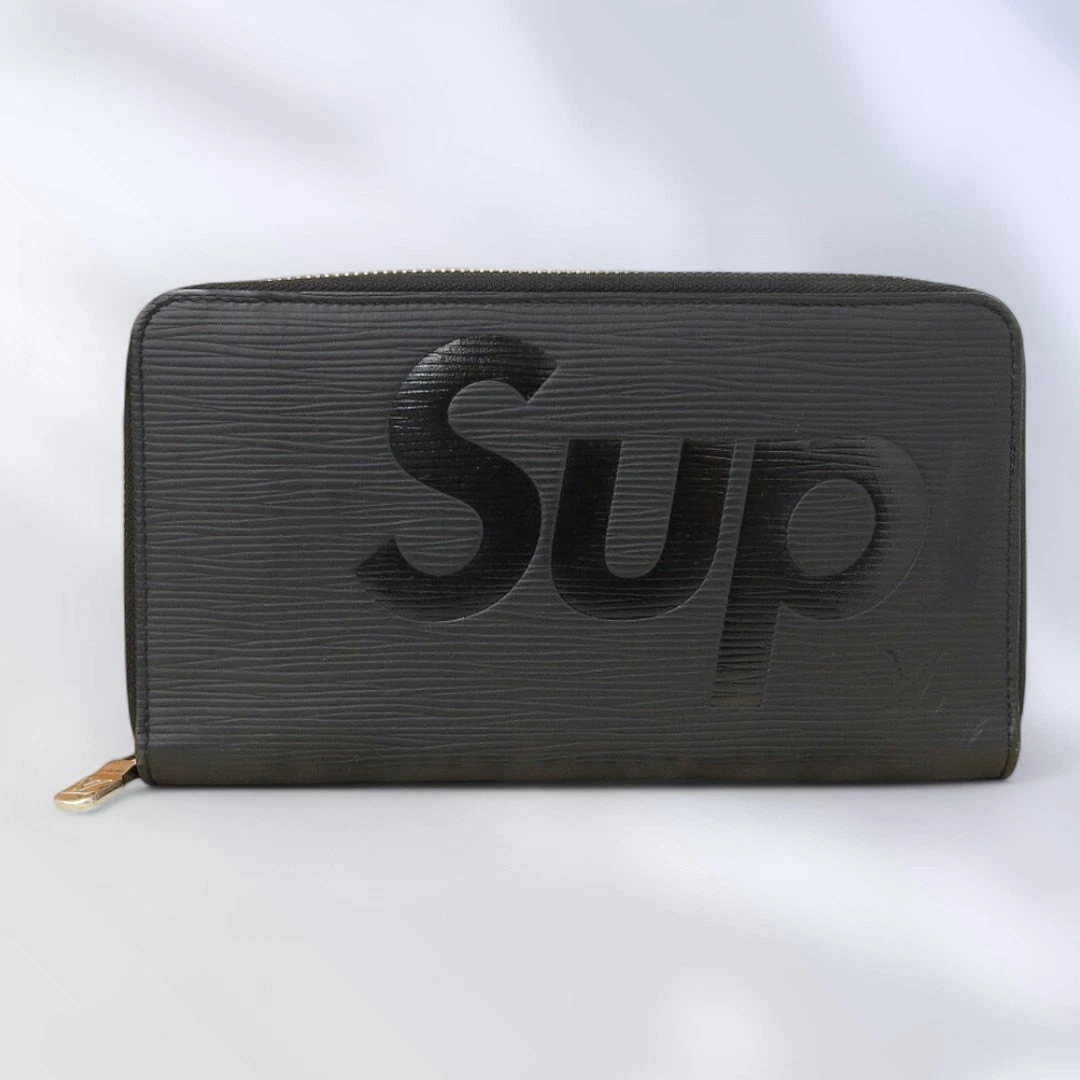 Portefeuille organisateur Louis Vuitton Supreme Epi Zippy M67723 occasion