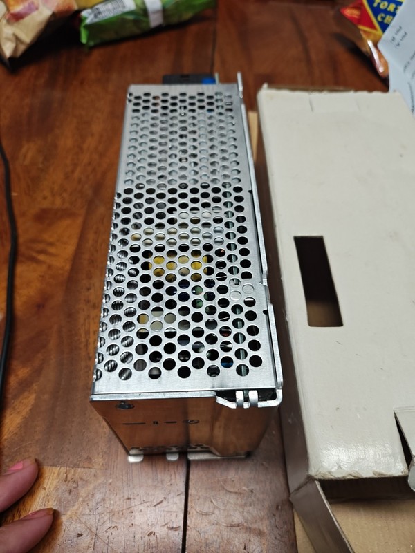 Lambda Power Supply 5WS150-24/A Input 100-240VCA 2.lA 24v.6SA
