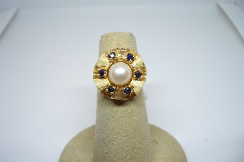 14k Yellow Gold Ring With A Cultured Pearl and Six Genuine Blue Sapphires - Picture 5 of 7