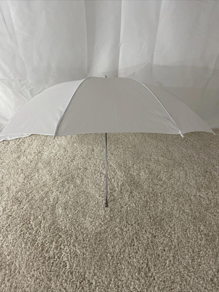 Neewer Small Deep Translucent Umbrella - 33''  used - Image 4 of 4