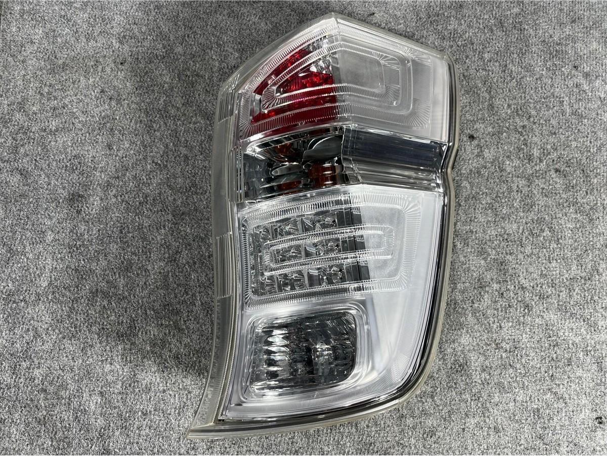 STEPWGN SPADA RK5 HONDA OEM JDM RHD LED REAR LIGHT TAIL